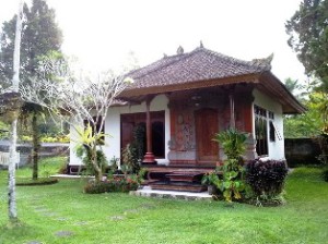 cheap house in tabanan